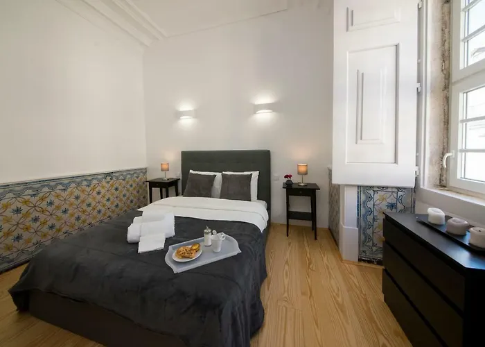 Luxurious Cais do Sodre - 4 bedrooms with amazing view