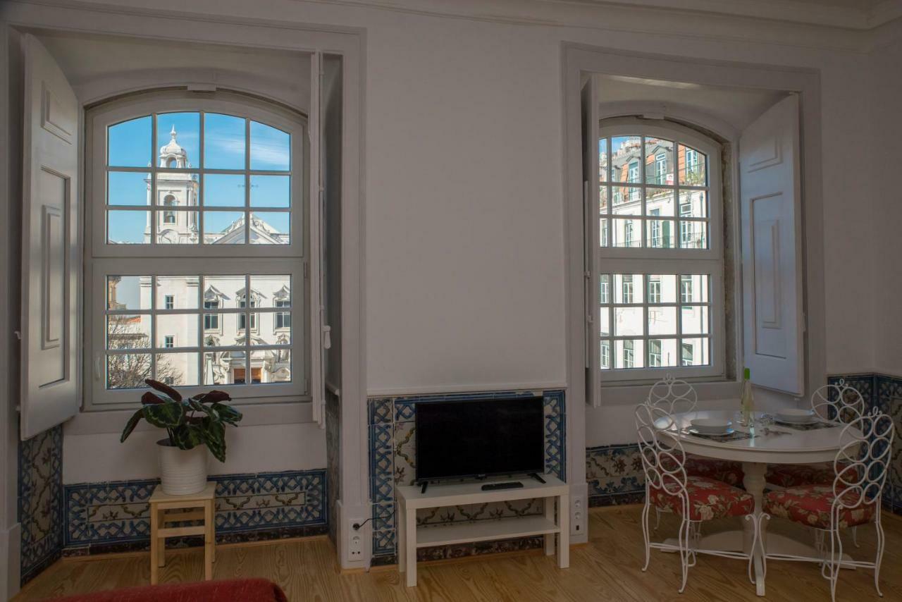 Luxurious Cais Do Sodre - 4 Bedrooms With Amazing View Appartement